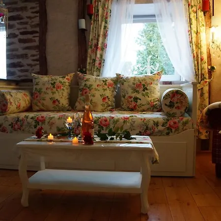 Holiday home Rose *